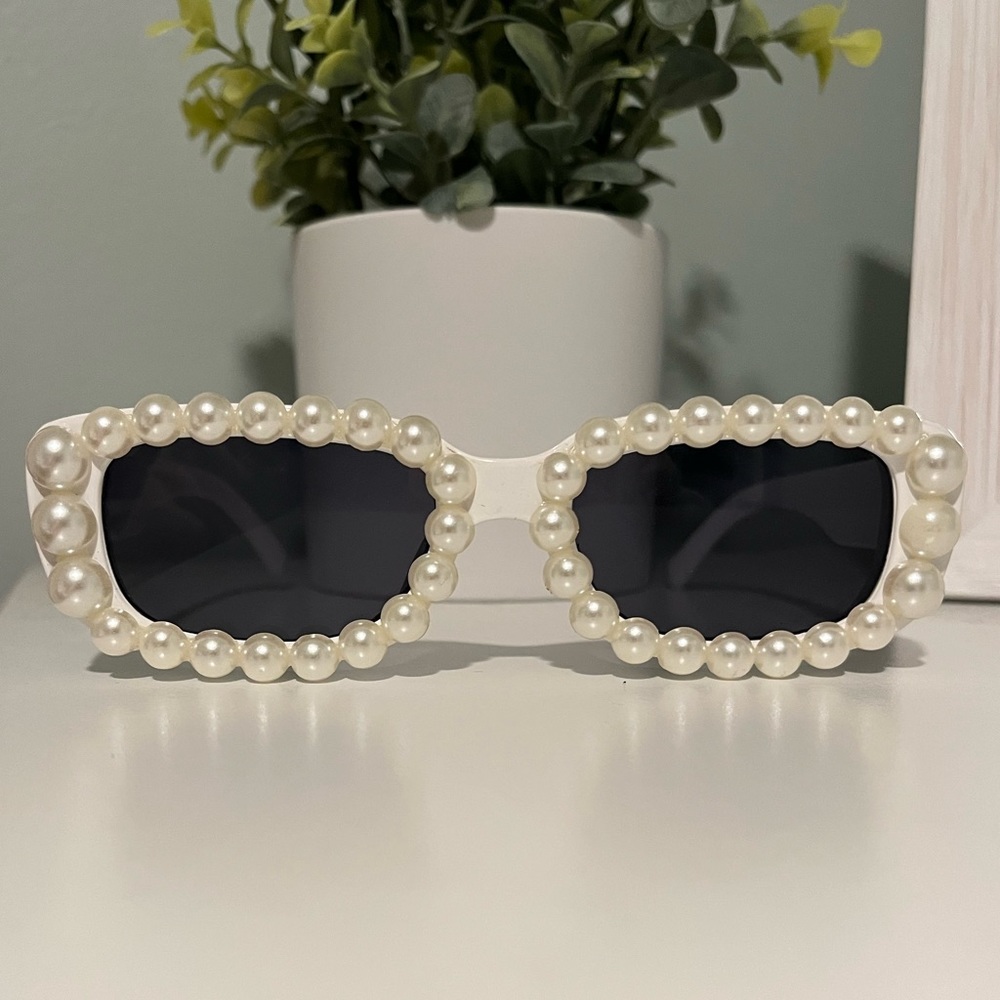 Pearl Rectangular Sunglasses